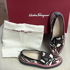 Salvatore Ferragamo Black and Pink Artistic Loafers